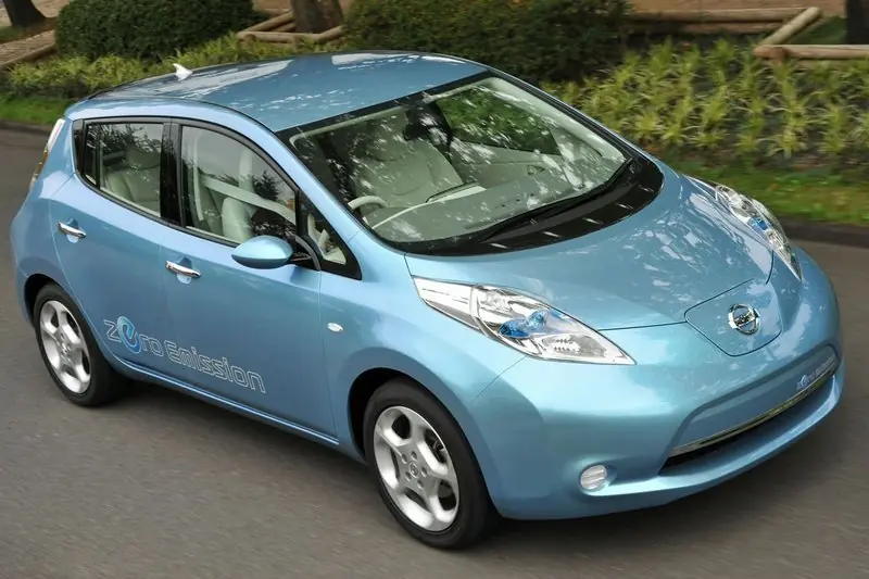 Технические особенности Nissan Leaf, которые делают его удобным для города